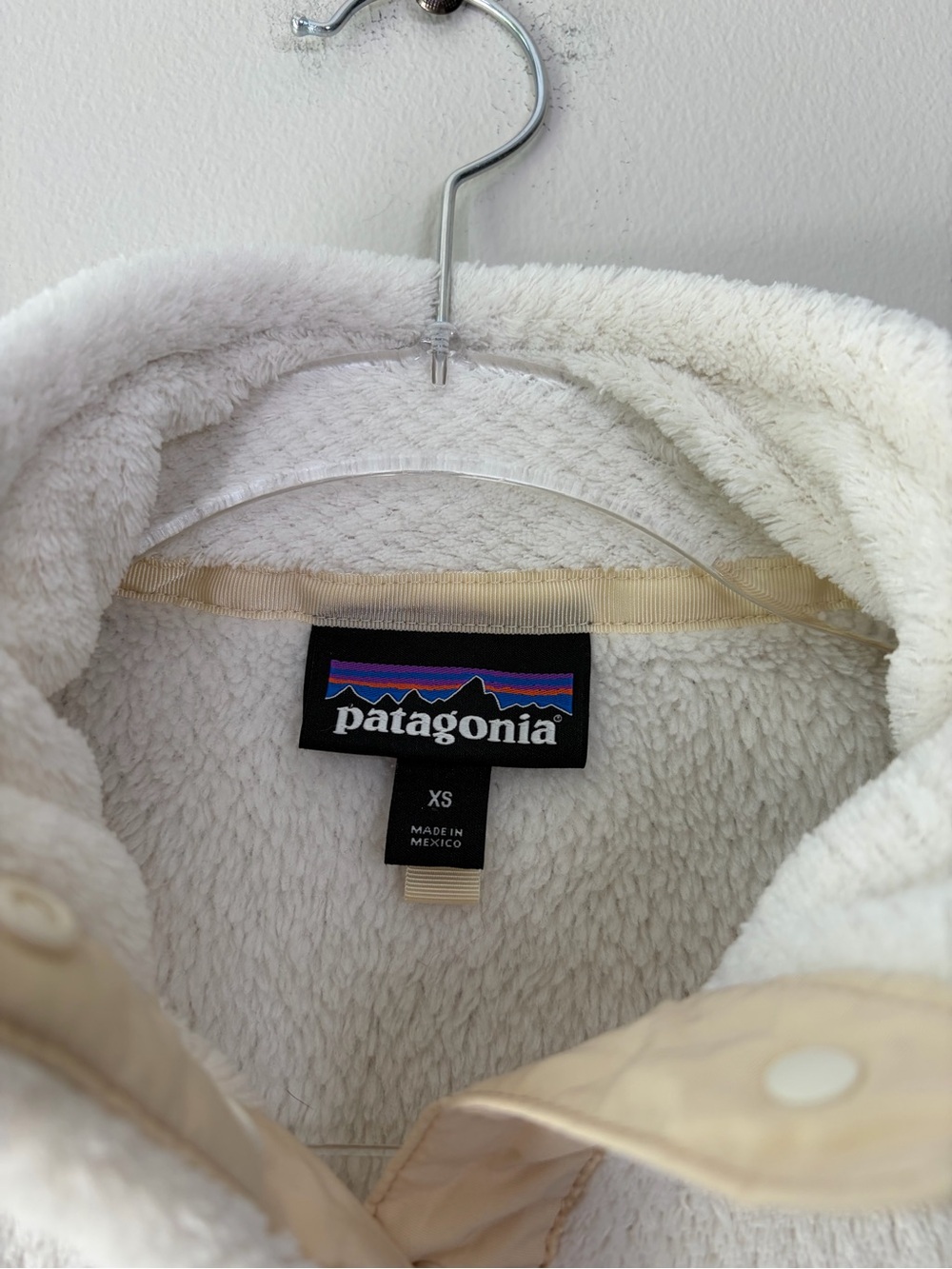 Patagonia Women’s Re-Tool Snap-T Pullover Fleece - Picture 2 of 9
